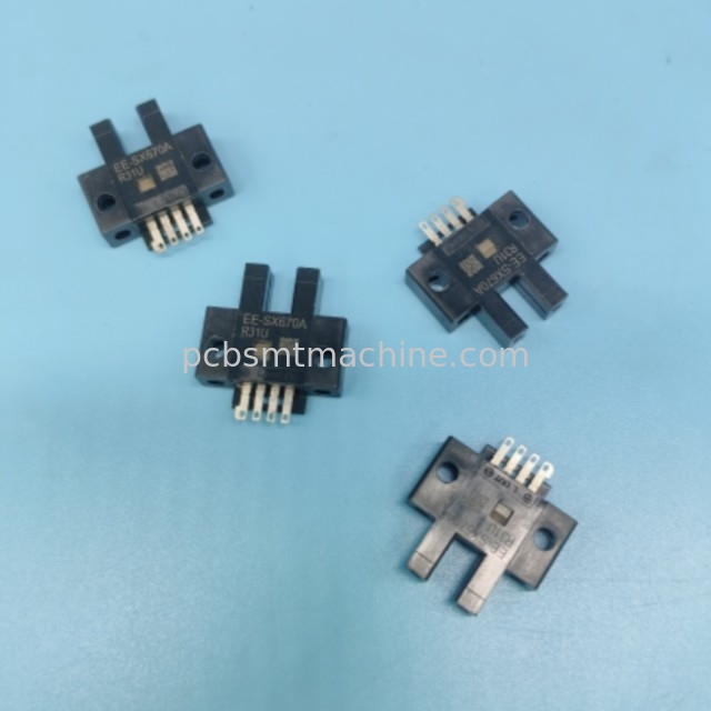 EE-SX670A-fotomicrosensor van het slottype met licht-aanschakelbare connector