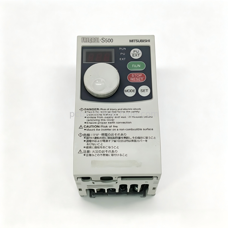 Mitsubishi Electric FR-S510WE-0.1K 0,1 kW enkelfasige VFD-omvormer met RS-485-communicatie voor SMT-machines